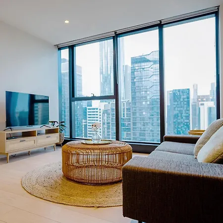 Cozy & Spacious 2B2B Apt In Cbd Melbourne Exterior photo